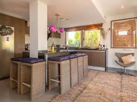 فيلة Casa Onix *